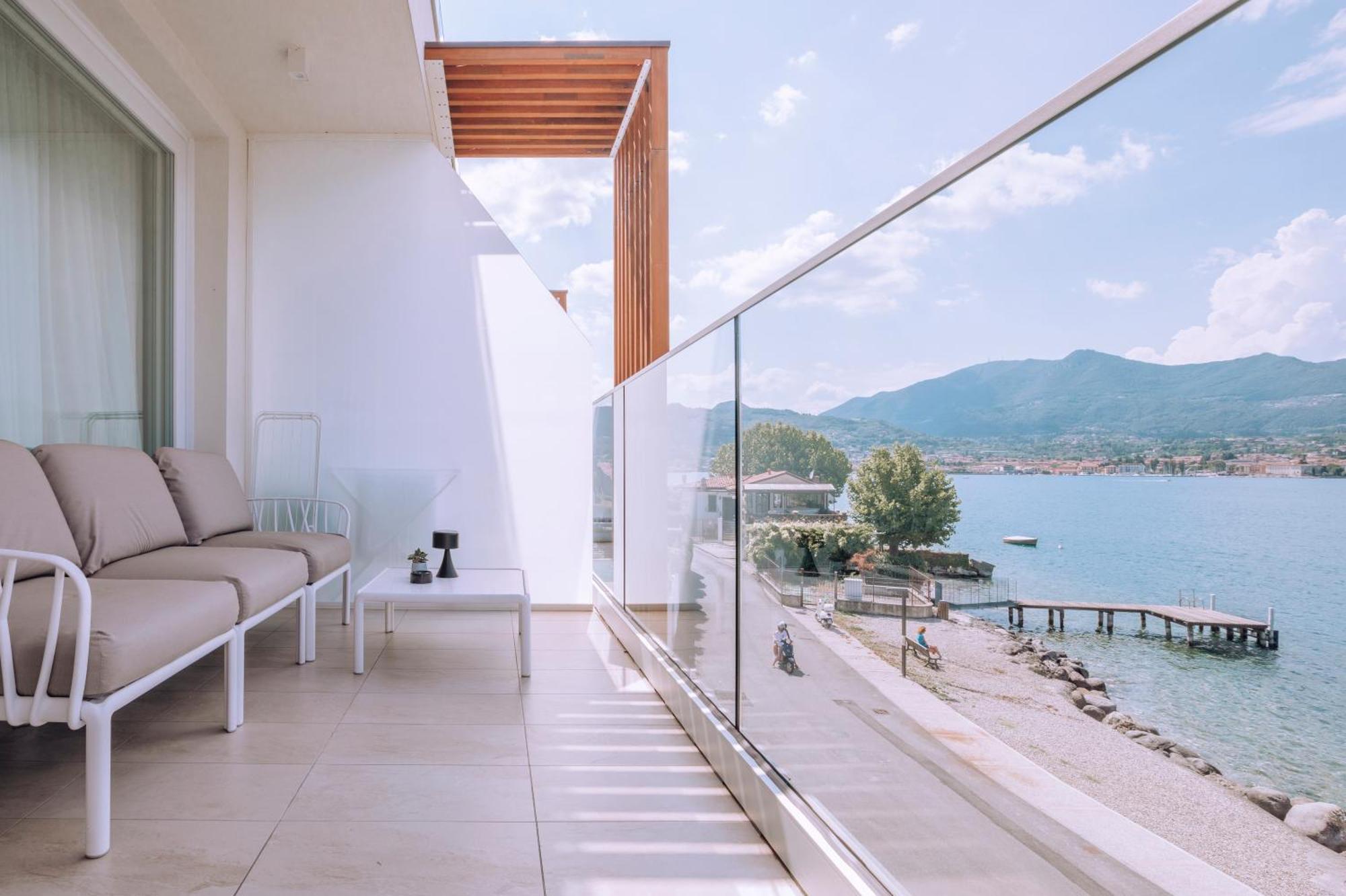 Ah Porticcioli Boutique Apartments San Felice del Benaco Exterior photo